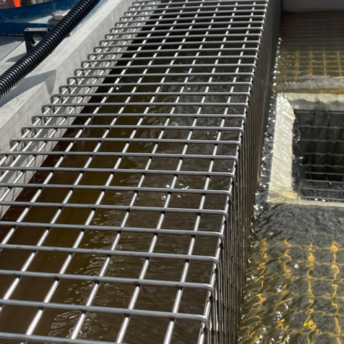 HySEP® lamella treated water discharge weir